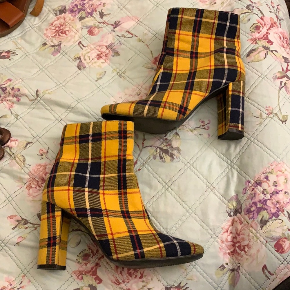 Fashion Nova Ankle Boots